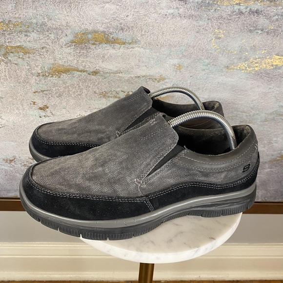 Skechers Other - Skechers Relaxed Fit Shoes Mens Size 8.5 Black Memory Foam Slip On SN 64372